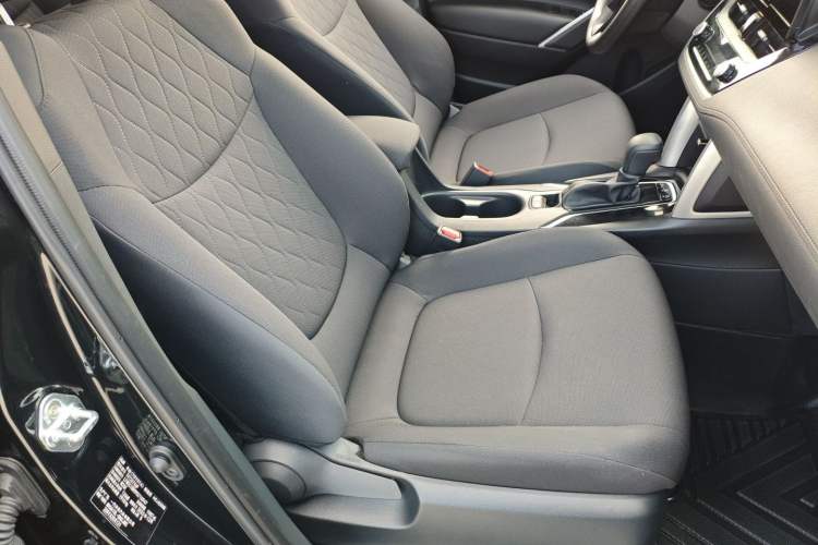 Used Toyota Corolla Cross 2023 2.0L Elite Edition Right Front Seat