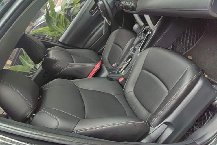 Used Toyota Corolla Cross 2023 2.0L Pioneer Edition Right Front Seat