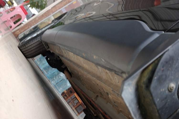 Used Toyota Corolla Cross 2023 Dual-Motor 2.0L Pioneer Edition Right Side Sill