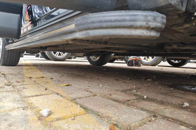 Used Toyota Corolla Cross 2023 2.0L Elite Edition Right Side Sill