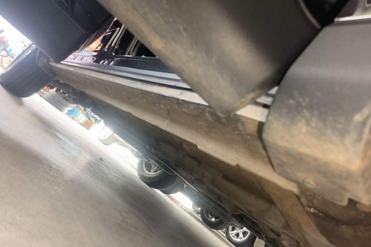 Used Toyota Corolla Cross 2023 2.0L Elite Edition Right Side Sill