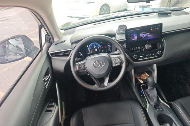 Used Toyota Corolla Cross 2023 2.0L Elite Edition Steering Wheel