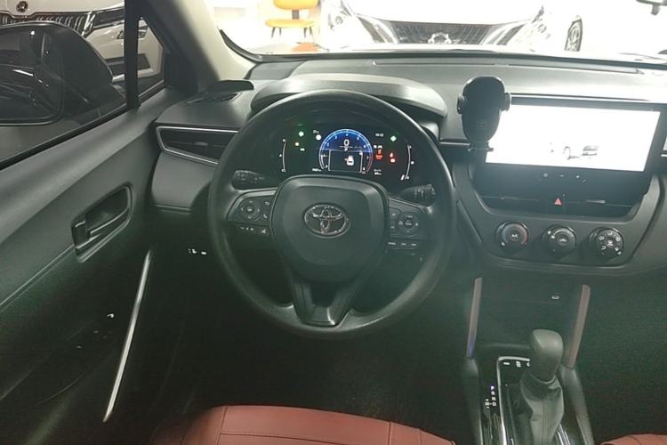 Used Toyota Corolla Cross 2023 2.0L Pioneer Edition Steering Wheel