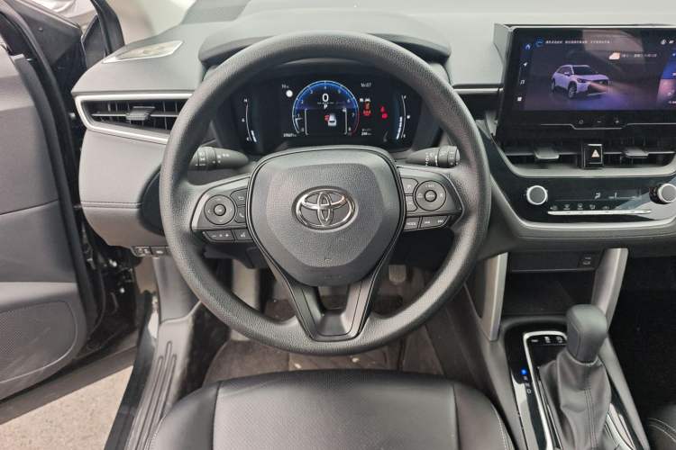 Used Toyota Corolla Cross 2023 2.0L Elite Edition Steering Wheel