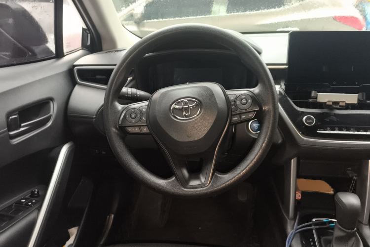 Used Toyota Corolla Cross 2023 Dual-Motor 2.0L Pioneer Edition Steering Wheel
