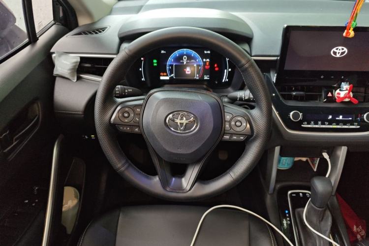 Used Toyota Corolla Cross 2023 2.0L Elite Edition Steering Wheel