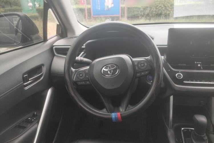 Used Toyota Corolla Cross 2023 Dual-Motor 2.0L Elite Edition Steering Wheel