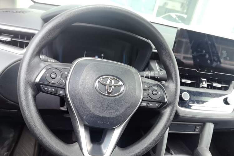 Used Toyota Corolla Cross 2023 2.0L Elite Edition Steering Wheel