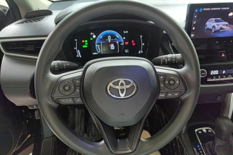 Used Toyota Corolla Cross 2023 Dual-Motor 2.0L Elite Edition Steering Wheel