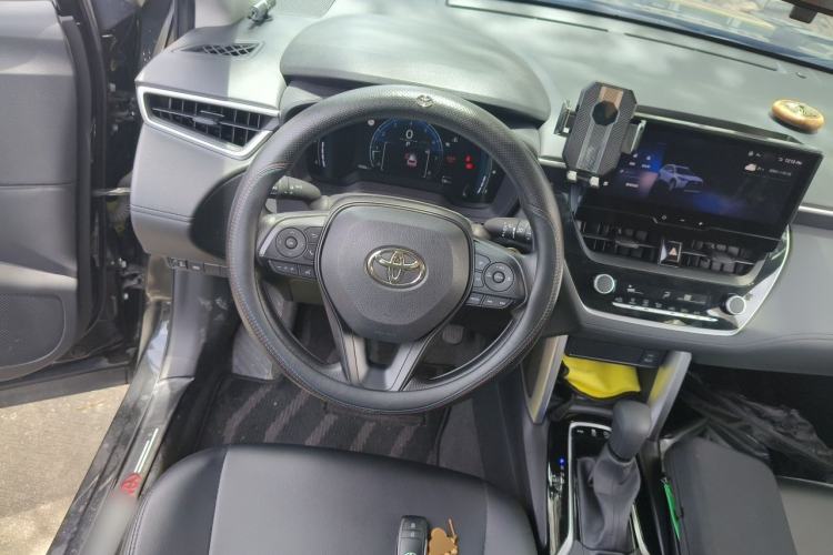 Used Toyota Corolla Cross 2023 2.0L Elite Edition Steering Wheel