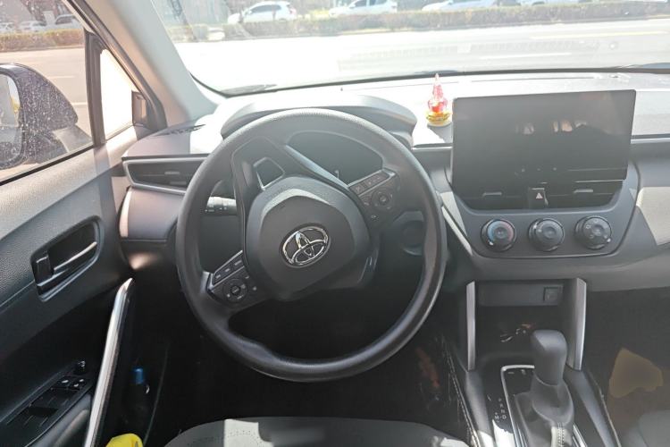 Used Toyota Corolla Cross 2023 2.0L Pioneer Edition Steering Wheel