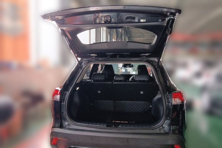 Used Toyota Corolla Cross 2023 2.0L Elite Edition Trunk