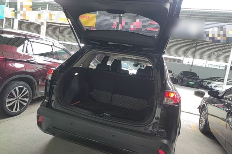 Used Toyota Corolla Cross 2023 Dual-Motor 2.0L Elite Edition Trunk