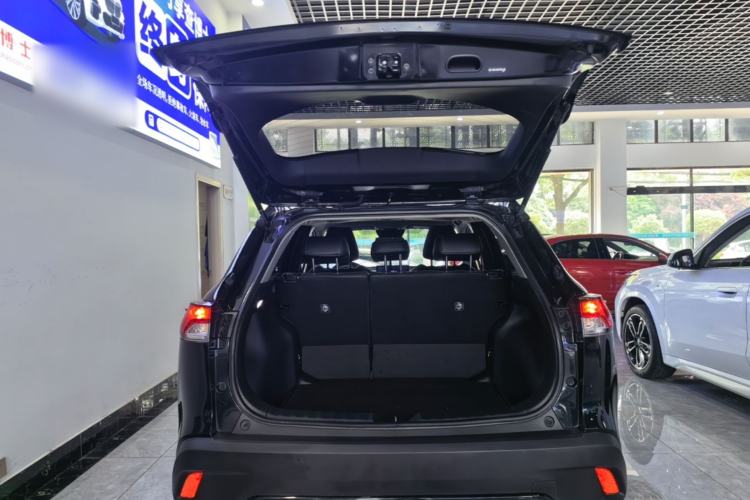 Used Toyota Corolla Cross 2023 2.0L Elite Edition Trunk