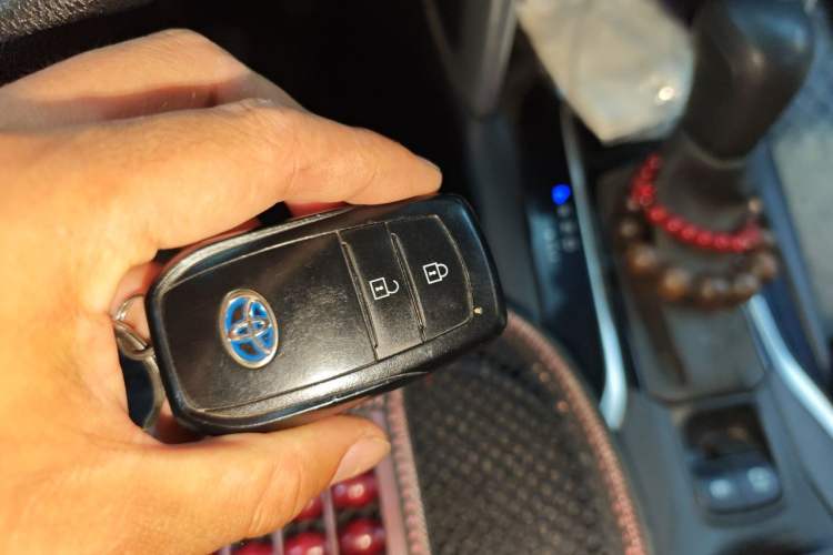 Used Toyota Corolla Cross 2023 Dual-Motor 2.0L Pioneer Edition Vehicle Key