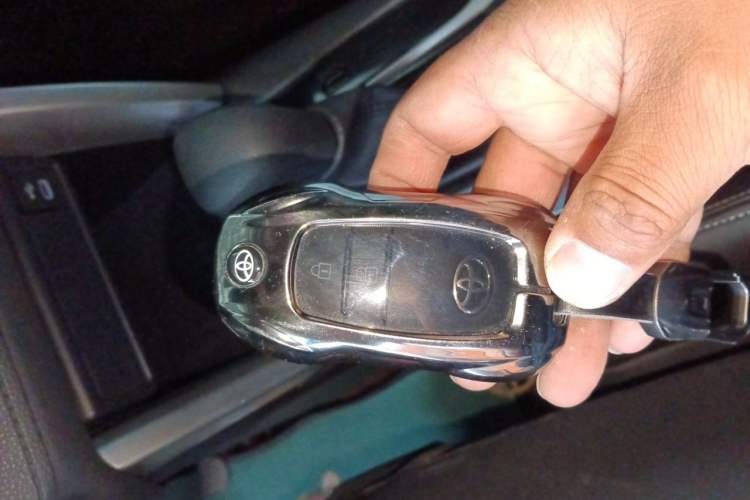 Used Toyota Corolla Cross 2023 2.0L Elite Edition Vehicle Key