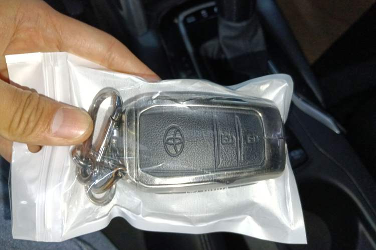 Used Toyota Corolla Cross 2023 Dual-Motor 2.0L Elite Edition Vehicle Key