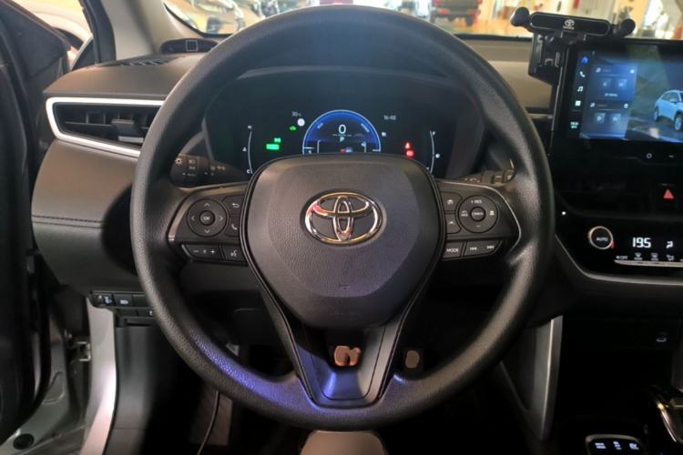 Used Toyota Corolla Cross 2023 Dual-Motor 2.0L Pioneer Edition Steering Wheel