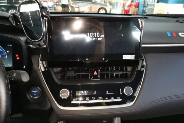 Used Toyota Corolla Cross 2023 Dual-Motor 2.0L Pioneer Edition Audio And AC Panel