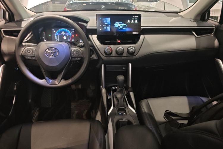 Used Toyota Corolla Cross 2023 2.0L Pioneer Edition Center Console