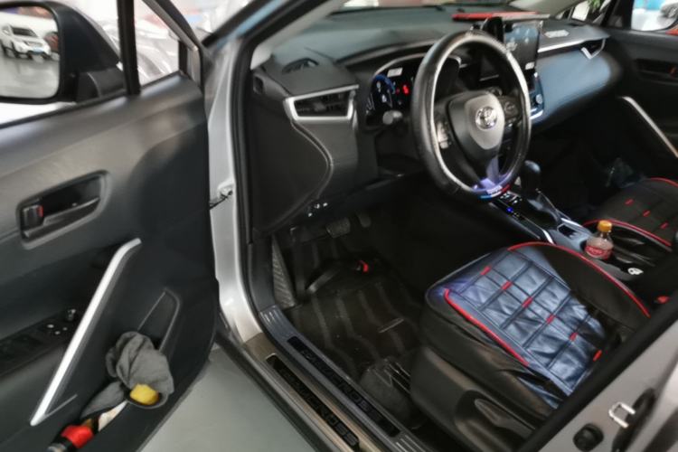 Used Toyota Corolla Cross 2023 Dual-Motor 2.0L Pioneer Edition Driver Seat