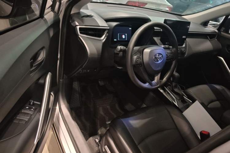 Used Toyota Corolla Cross 2023 2.0L Pioneer Edition Driver Seat