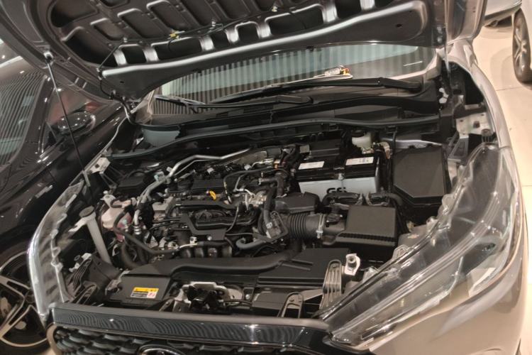 Used Toyota Corolla Cross 2023 2.0L Pioneer Edition Engine Bay