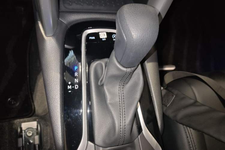 Used Toyota Corolla Cross 2023 2.0L Pioneer Edition Gear Lever