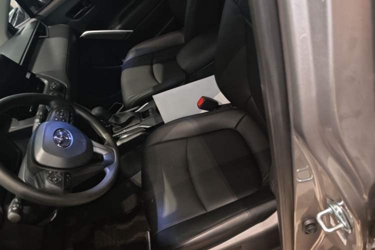 Used Toyota Corolla Cross 2023 2.0L Pioneer Edition Left Front Seat