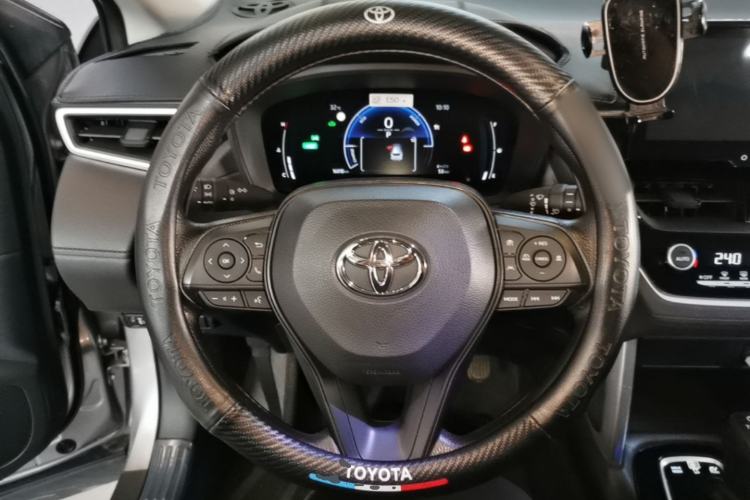 Used Toyota Corolla Cross 2023 Dual-Motor 2.0L Pioneer Edition Steering Wheel