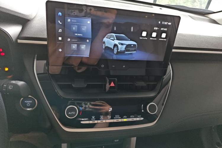 Used Toyota Corolla Cross 2023 Dual-Motor 2.0L Pioneer Edition Audio And AC Panel