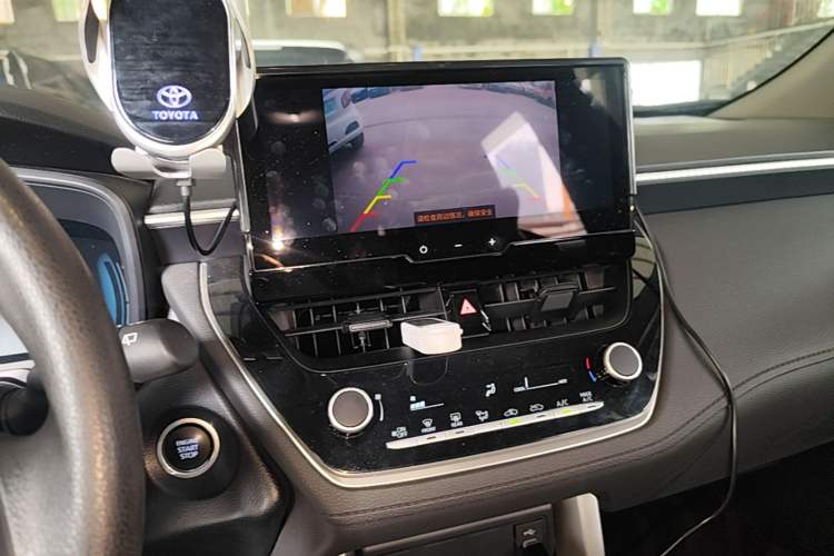 Used Toyota Corolla Cross 2023 2.0L Elite Edition Audio And AC Panel