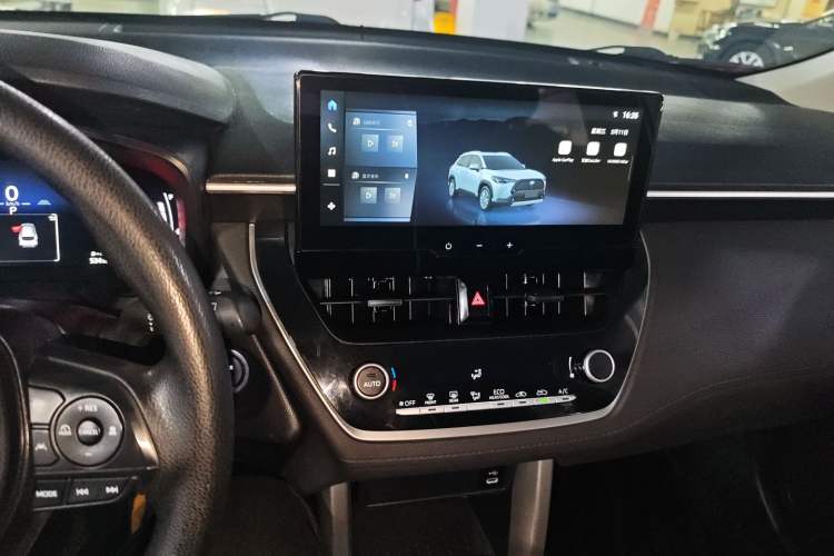Used Toyota Corolla Cross 2023 Dual-Motor 2.0L Pioneer Edition Audio And AC Panel