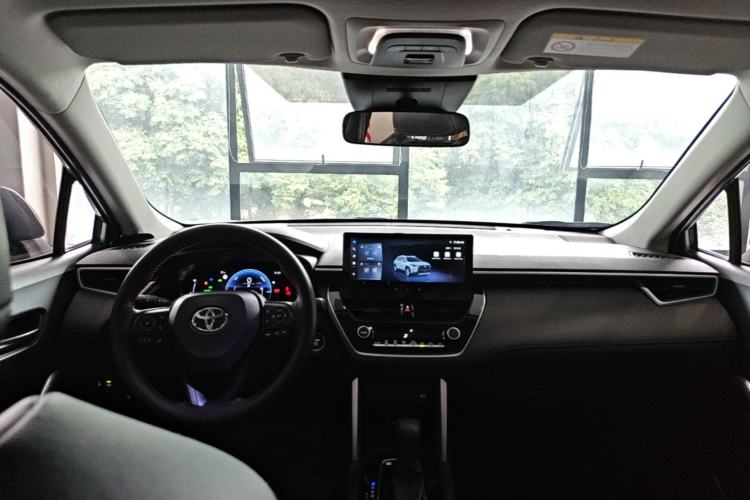 Used Toyota Corolla Cross 2023 Dual-Motor 2.0L Pioneer Edition Center Console