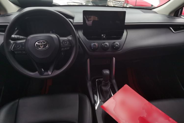 Used Toyota Corolla Cross 2023 2.0L Pioneer Edition Center Console