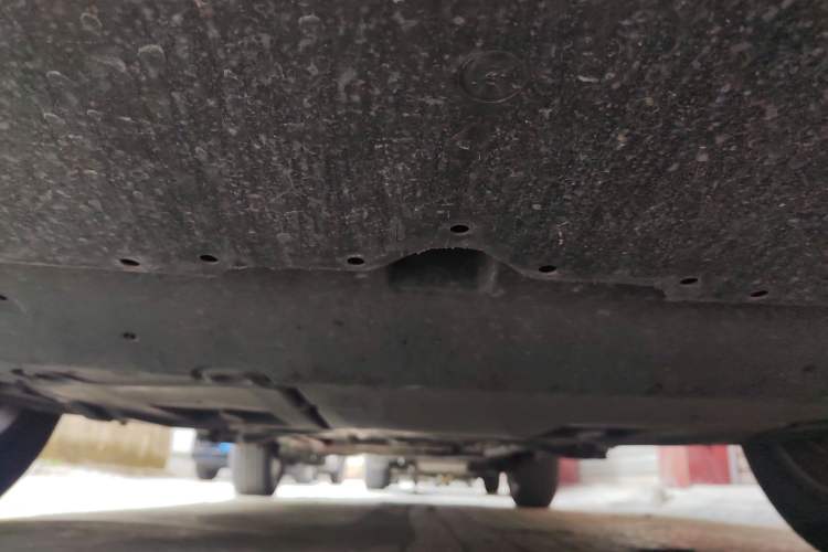 Used Toyota Corolla Cross 2023 Dual-Motor 2.0L Pioneer Edition Chassis Front