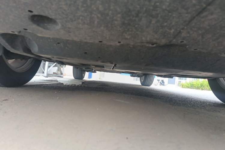 Used Toyota Corolla Cross 2023 2.0L Pioneer Edition Chassis Front Right