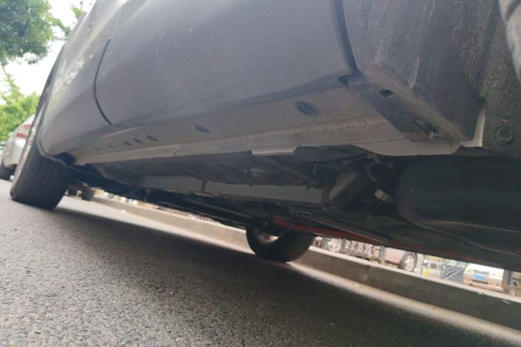 Used Toyota Corolla Cross 2023 Dual-Motor 2.0L Pioneer Edition Chassis Rear Left