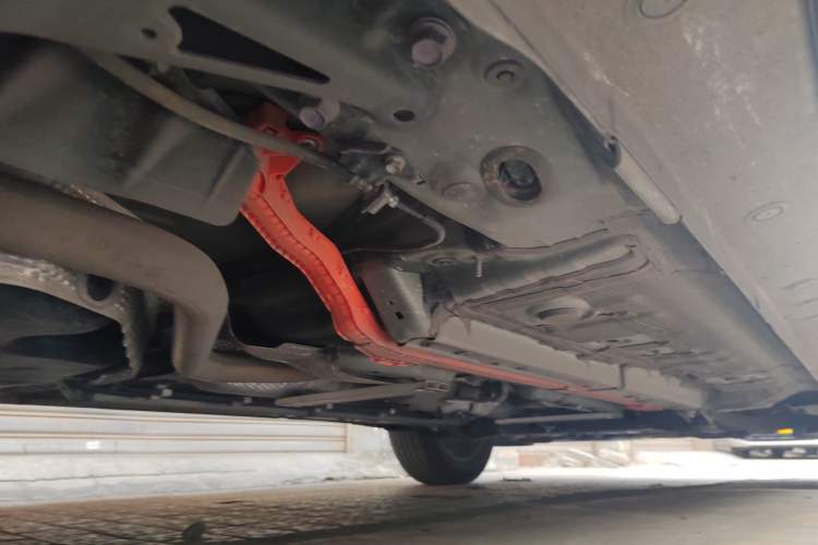 Used Toyota Corolla Cross 2023 Dual-Motor 2.0L Pioneer Edition Chassis Rear Right