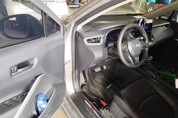 Used Toyota Corolla Cross 2023 2.0L Elite Edition Driver Seat