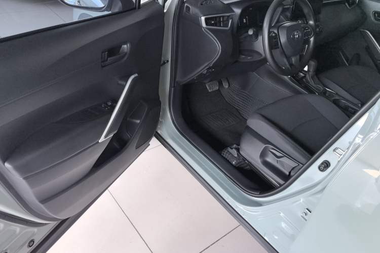 Used Toyota Corolla Cross 2023 2.0L Pioneer Edition Driver Seat