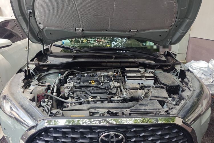 Used Toyota Corolla Cross 2023 2.0L Elite Edition Engine Bay