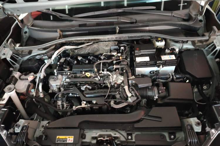 Used Toyota Corolla Cross 2023 2.0L Pioneer Edition Engine Bay