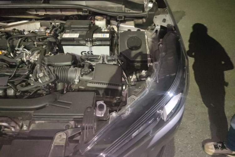 Used Toyota Corolla Cross 2023 2.0L Pioneer Edition Engine Bay Left