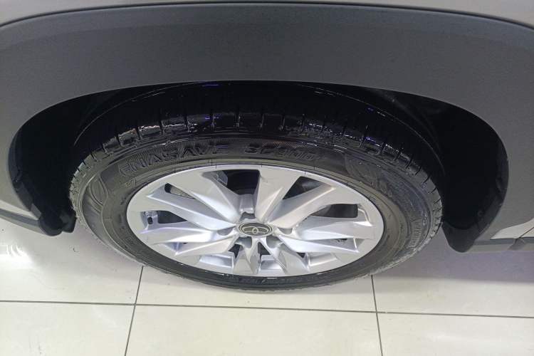 Used Toyota Corolla Cross 2023 2.0L Deluxe Edition Exterior 3