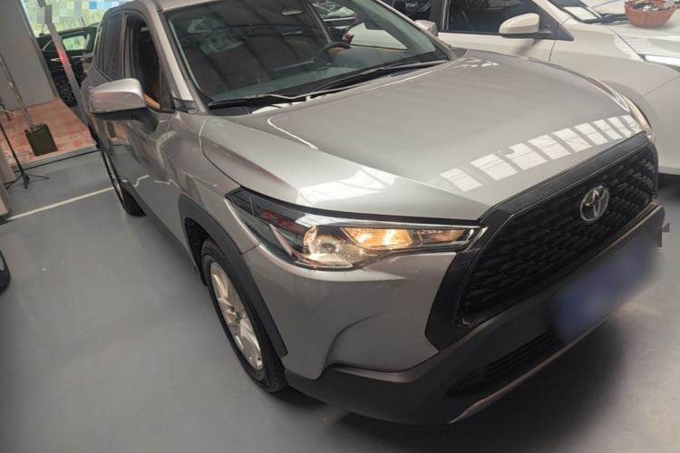 Used Toyota Corolla Cross 2023 2.0L Pioneer Edition Front Right 45 Deg