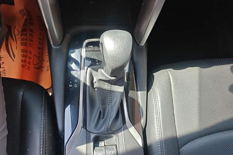 Used Toyota Corolla Cross 2023 2.0L Pioneer Edition Gear Lever