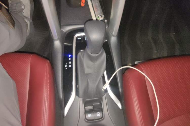 Used Toyota Corolla Cross 2023 2.0L Pioneer Edition Gear Lever