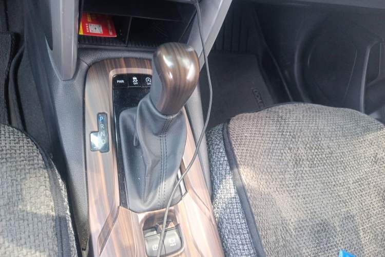 Used Toyota Corolla Cross 2023 2.0L Pioneer Edition Gear Lever
