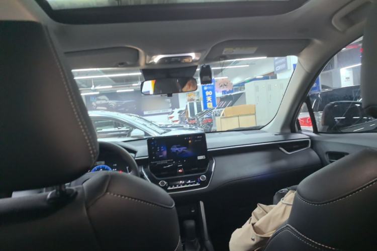 Used Toyota Corolla Cross 2023 2.0L Elite Edition Headliner
